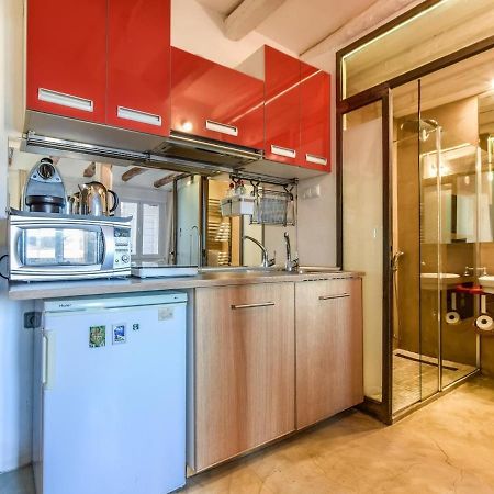 Apartamento En La Plaza De Lavapies Para 4 Personas Madri Exterior foto