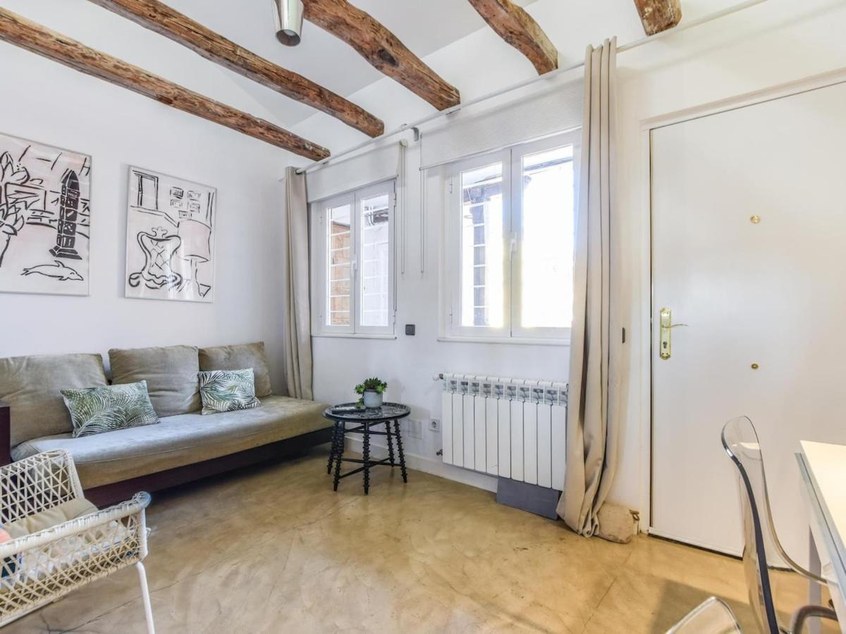 Apartamento En La Plaza De Lavapies Para 4 Personas Madri Exterior foto