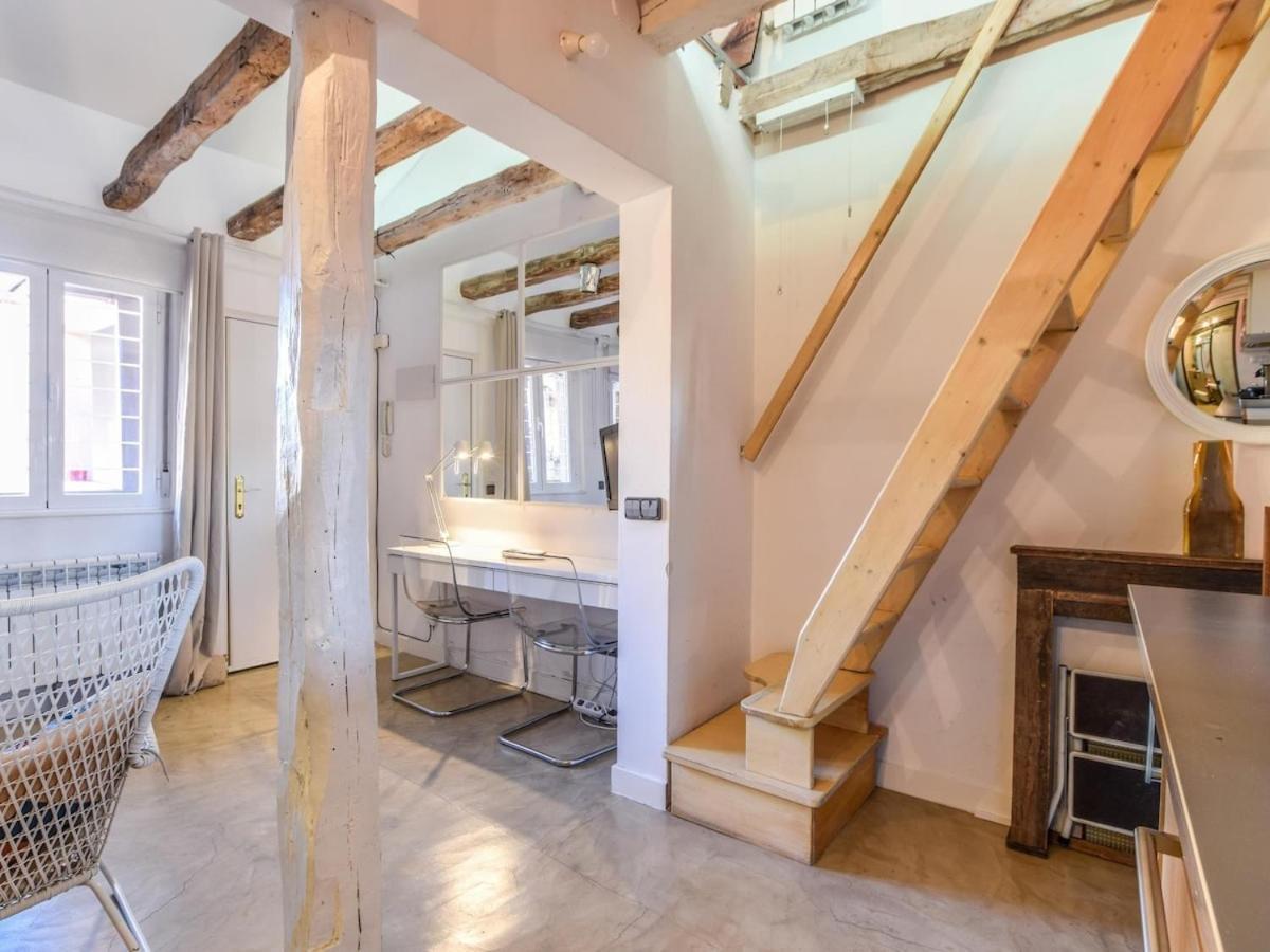 Apartamento En La Plaza De Lavapies Para 4 Personas Madri Exterior foto