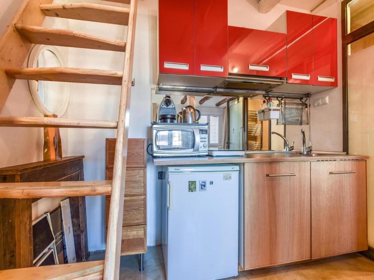 Apartamento En La Plaza De Lavapies Para 4 Personas Madri Exterior foto
